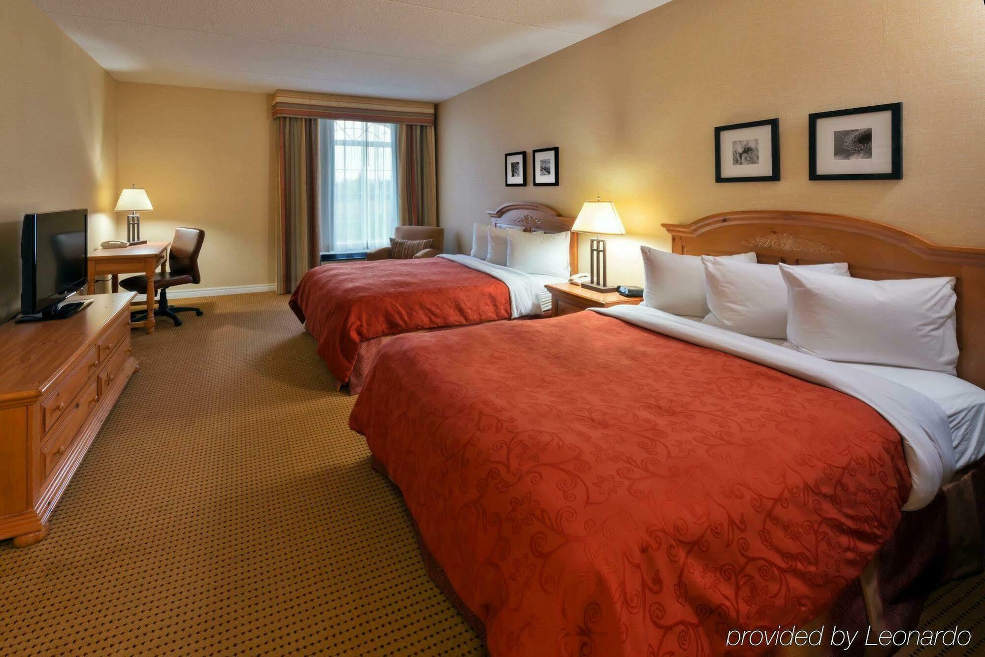 Quality Inn & Suites Oakville Eksteriør bilde